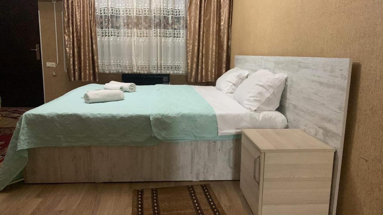 Hostel Saba Kutaisi Eksteriør bilde